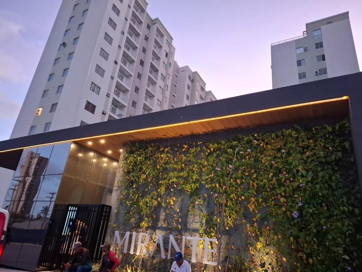 Confortavel E Proximo Da Apartamento